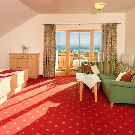 Berggasthof Schoen Hotel Patersdorf