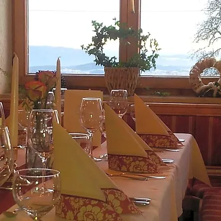 Berggasthof Schoen * Patersdorf